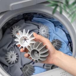 6-stuks wasballen -Wasballen voor wasmachine - Herbruikbare wasballen - Siliconen wasballen - Anti-klit wasballen - Huishoudelijke wasballen - Geschikt voor wasmachines, drogers en stoomdrogers - Wit — thumbnail 3