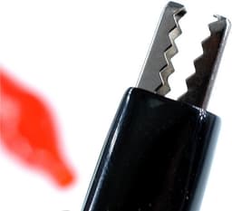 50 Stuks Medium Alligator Clips Rood en Zwart Gemaakt van Metaal — thumbnail 3