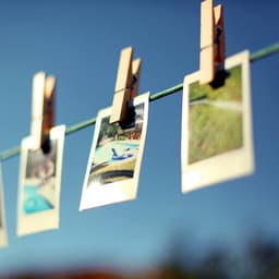 Pack van 50 Houten Kledingknijpers - Groot 7 cm x 1.8 cm - Gebruik voor Foto's, Memos en Notities - Creatief en Voor Wasgoed — thumbnail 3