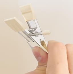 12 stuks - Wasknijpers - kledinghangers - Broekenknijpers - Roestvrijstalen knijpers - Sokkenknijpers - Geschikt voor huishoudelijk gebruik om kleding en sokken te drogen, losse knijpers - Wit — thumbnail 4