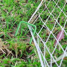 30 stuks grondankers, vloeranker, 15 cm U-vormige nagels, haringen, haringen, stevig, anti-roest bevestigingsanker, grondnagels, voor bevestiging van hekken, kunstgras, camping, tuinvlies (groen 1) — thumbnail 4