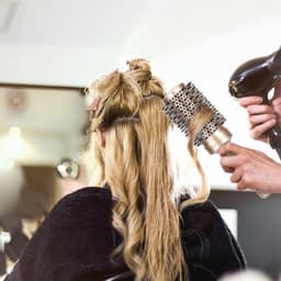 12 Professionele Haarclips voor Kapsels en Knippen - Antislip Eendensnavel van Kunststof, 11 cm, Neutraal — thumbnail 5