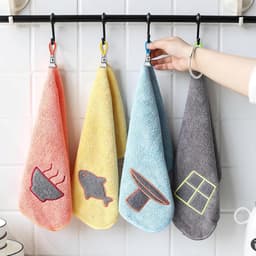 Handdoekclips - Kledingknijpers Strand - Handdoeken Ophangen - Sterke Bijtkracht - 15 stuks - Groen Rood Blauw Geel Wit — thumbnail 5