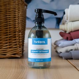 Briters Super Geconcentreerd Wasmiddel - Fresh Linen - 100 Wasbeurten met slechts 500ml - Vegan & Plantaardig - Natuurlijke kracht - SLS vrij — thumbnail 3