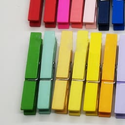 Dailygoods- Wasknijpers Houten 200 Stuks - Decoratieve Clips - Fotoclips - Opknoping Kleding - Kunstwerk Display - Geassorteerde Kleuren — thumbnail 3