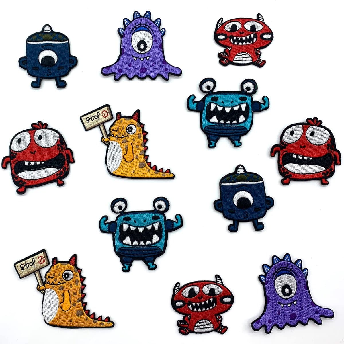 Dailygoods- Strijkpatches 12 Stuks - Grappige Monsterstijl - Opstrijkbare Patches - Kleding Versiering - Defecte Kleding Fixeren - Stijlvolle Borduurstickers - Borduurpatches — afbeelding 1