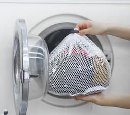 2 stuks wasnet voor wasmachine - waszak - 30 x 40 cm - klein wasnet met koordstopper - herbruikbaar - waszak voorkomt vervorming en kreukels van kleding - beschermt kleding — thumbnail 4