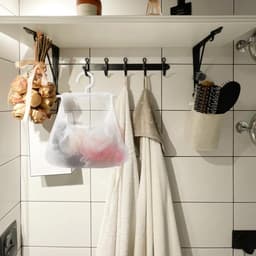 Hangende Opbergtas van Netmateriaal voor Wasknijpers en Kleine Items — thumbnail 4