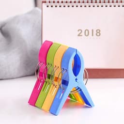 Allecto Plus - 8 Stuks Strandhanddoekclips, Grote Wasknijper Handdoekknijpers - Set van Felgekleurde Plastic Quiltclips voor Ligbedden, Zwembadstoelen - Ideaal voor Wasgoed en Strandaccessoires. — thumbnail 5