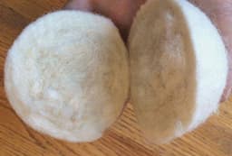 Was Droger Ballen - Wollen Herbruikbare  Wasdroger ballen van 7cm voor snellere droogtijd - set 6 stuks — thumbnail 3