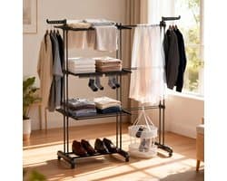 Soontrans Metalen Wasrek Met Wielen – Inklapbaar & Uitschuifbaar, 3 Verdiepingen Droogtoren 66x50x170cm, Multifunctioneel Voor Binnen/Buiten/Balkon, Stevig en Langleven, Inclusief 2 Sokkenclips en 1 Dubbellaagse Droogmand (Zwart)
