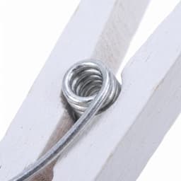 Houten Knijpers - Veer Clips - Foto's Ophangen - Stevig Materiaal - 200 Stuks - Wit — thumbnail 2