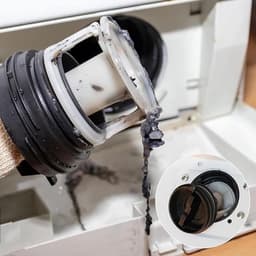 Pluizenfilter - 2 Stuks - Wasmachine Pluizenverzamelaar - Wasmachine Filter - 63 × 45 Mm - Herbruikbaar - Accessoires Voor Wasmachines - Hoogrendementsfilters - Geschikt Voor Wasmachines Van Verschillende Merken — thumbnail 3