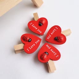 Cosensi - Houten wasknijpers rood mini-hart decoratie bruiloft foto's adventskalender — thumbnail 4