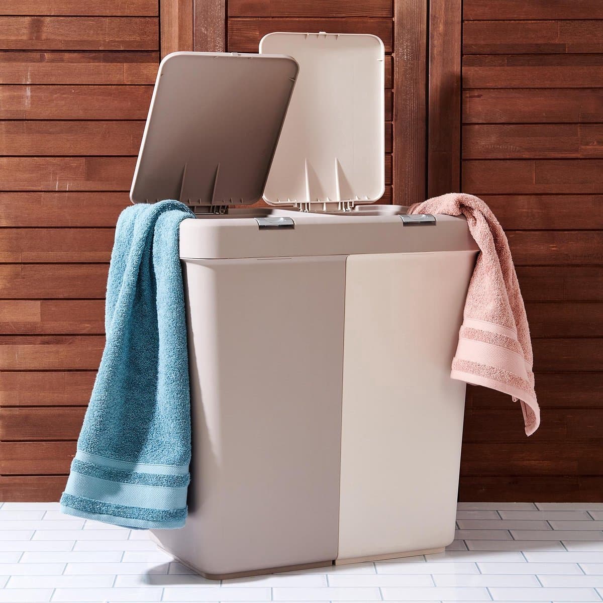 Wasmand - Wassorteerder - Wasmand opvouwbaar - Wasbox - Wasmand met touch deksel - Sumpas Wasmand - 2 vakken -80 Liter - 100% gerecycled plastic - Bruin/Creme — afbeelding 1