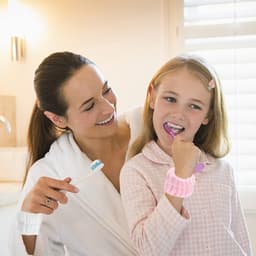 Allecto Plus - Set van 4 Flanel Reinigingsdoekjes voor Gezichtsverzorging met Haarbandjes en Clips - 4 Kleuren — thumbnail 5