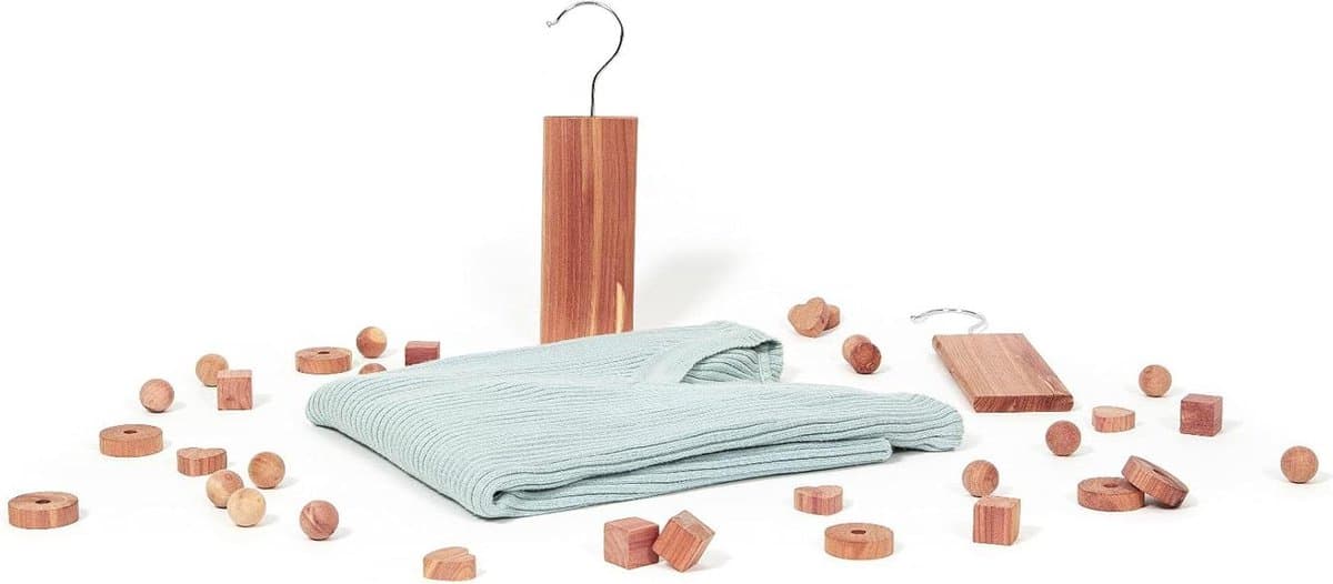 Cederhouten Blokjes - Natuurlijke Mottenval - Kleding Beschermen - 100% Natuurlijk Materiaal - 34 Stuks - Houtkleur — afbeelding 1