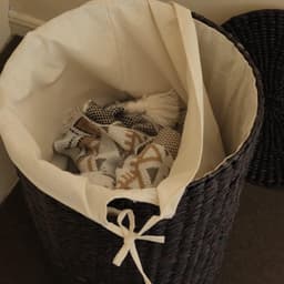 Rieten wasmand met deksel, handgeweven wasmand met verwijderbare voering, grote wasmand met voldoende wasruimte, koffie — thumbnail 4