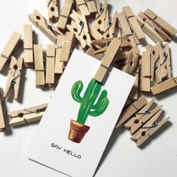 TOVBMUP 100 stuks natuurlijke kleine houten wasknijpers - decoratieve wasknijpers - mini natuurlijke decoratieve wasknijpers - voor doe-het-zelf - kleine houten wasknijpers voor foto's fotowand — thumbnail 4