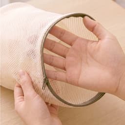 Sillar Waszak - Waszak met Rits - Laundry bag 19x18cm - 3D Polyester - Wasnet voor Lingerie - beschermt tegen beschadigingen en pluizen - beige — thumbnail 3
