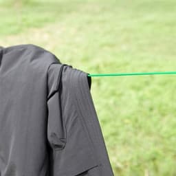 Waslijn voor buiten – Kunststof gecoate stalen kabel, 50 m, groen — thumbnail 2