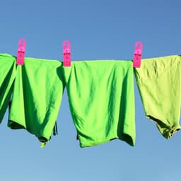 10 m, kleurrijk nylon touw + 10 wasknijpers met haken, duurzaam, voor buiten, binnen, tuin, complete set voor het ophangen van kleding, doeken en beddengoed — thumbnail 3