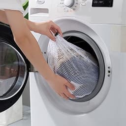 3 Herbruikbare Wasnetten voor Wasmachine - Trekkoord Mesh Waszakken Set (30x40cm, 40x50cm, 50x60cm) - Beschermt Kleding, Ondergoed, Beha's en Knuffels — thumbnail 4