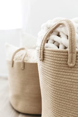 OrganiHaus Ronde Geweven Mand, Geweven Wasmand, Grote Opbergmand, Opbergmand voor Kinderkamer, Opbergmand voor Dekens, Kussens en Speelgoed, Opvouwbaar met Handvat - 50x33cm, Honing — thumbnail 2