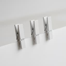 Mini Knijpers Wit - 24 Knijpertjes voor Kaarten of Foto's - Houten Knijpertjes — thumbnail 2