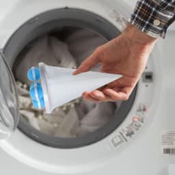 3 stuks - Huisdierhaarverzamelaar - Wasmachinefilter -Wasmachine pluizenfilter - Wasmachine filterzak - Drijvend haarfilter - Herbruikbaar - Blauw, Roze, Paars - Geschikt voor het reinigen van wasmachineresten - 9,2*9,2*17,5 cm — thumbnail 4