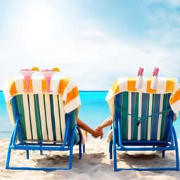 Dailygoods- Champagnehanddoekclips 4 Stuks - Creatieve Strandhanddoekclips - Cocktailvormige Zwembadclips - Duurzaam ABS/Roestvrij Staal - Antislip Ontwerp - Voor Ligstoelen en Strand - Strandlakenclips — thumbnail 4