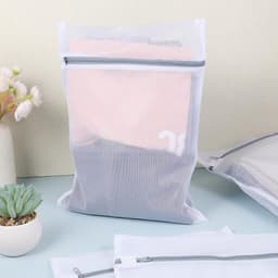 4 Wasnetten voor Wasmachine - 30x40 cm Kuiswaszak met Rits - Beschermnet voor BH Sokken Kleding - Reiswaszak voor Schoenen Shirts Delicate Was — thumbnail 3