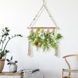 Hout Kruidendroogrek - Inclusief Bruine Cadeaulabels en Natuurlijk Jutetouw - Woondecoratie - Opvouwbaar - Bespaar Ruimte - Voor Het Drogen Van Verse en Aromatische Kruiden - Versier Je Keuken, Terras of Woonkamer — thumbnail 2