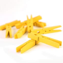 50 stuks kleurrijke houten wasknijpers 2,75 inch – Geel – Multifunctionele clips voor decoratie, foto’s en knutselen — thumbnail 2