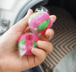 Wasbal- 12 Stuks - Wasbol - Wasbal voor Haren - Herbruikbaar - Wasbal voor huisdierharen - Anti haren in de was - Huisdierhaarverwijderaar - Wasbal anti haren - Was zonder haren - Geen haren in de was - Huisdierharen verwijderen - F4.2 — thumbnail 3