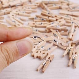 Houten Kleding Klemmen - Mini Knijpers - Ambachten Versieren - Natuurlijke Houtkleur - 1000 Stuks - Natuurlijk — thumbnail 1