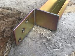 Paaldrager Hekwerk - Grondanker Paalhouder - Hekwerk Plaatsen - Verzinkt Staal - 750 mm - Goud — thumbnail 5
