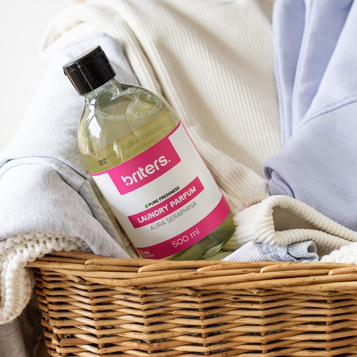 Briters Wasparfum Aura Seraphina – Nederlandse Productie – 500 ml – Luxe Geurbooster voor Was – Langdurige Frisse Geur – Vegan & Microplasticvrij — afbeelding 1