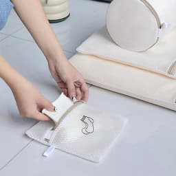 Waszakken voor delicate kleding en beha's - Set van 2 - Voor wasmachine - Netzak met sluiting - Sokken, schoenen, beddengoed - 18 x 20 cm — thumbnail 4