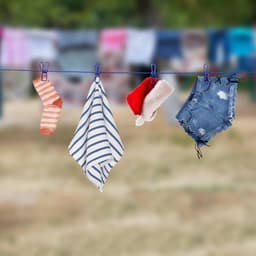 Camping Clothesline-180 cm, Travel Clothesline with Clips, Portable Elastic Clothesline, Extendible, Outdoor Holiday, Clothes Line for Travel, Dormitory, Camping Accessories, with 12 Clothespins — thumbnail 2
