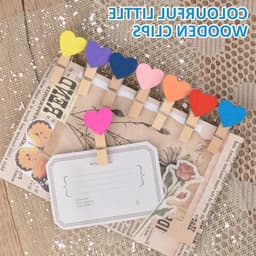 Set van 100 Houten Hart Clips in Kleur - Mini Kledingknijpers voor Foto's, Bruiloften en Adventskalenders — thumbnail 3
