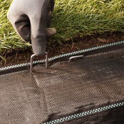 20 stuks - U-vormige grondnagels - gazonfolienagels - tentnagels voor buiten - grondzeilnagels voor tuin - gegalvaniseerde stalen nagels - 15×4×0,3 cm — thumbnail 2