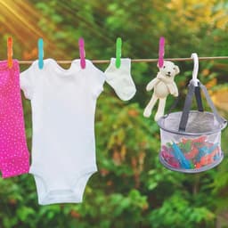 48 kleurrijke kunststof wasknijpers met wasmand en wasknijperzak — thumbnail 2