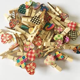 - Mini Wasknijpers - Knutselclips met harten - 100 Pack - Knutselmateriaal - Geschikt voor creatief knutselen - Diverse kleuren. — thumbnail 2