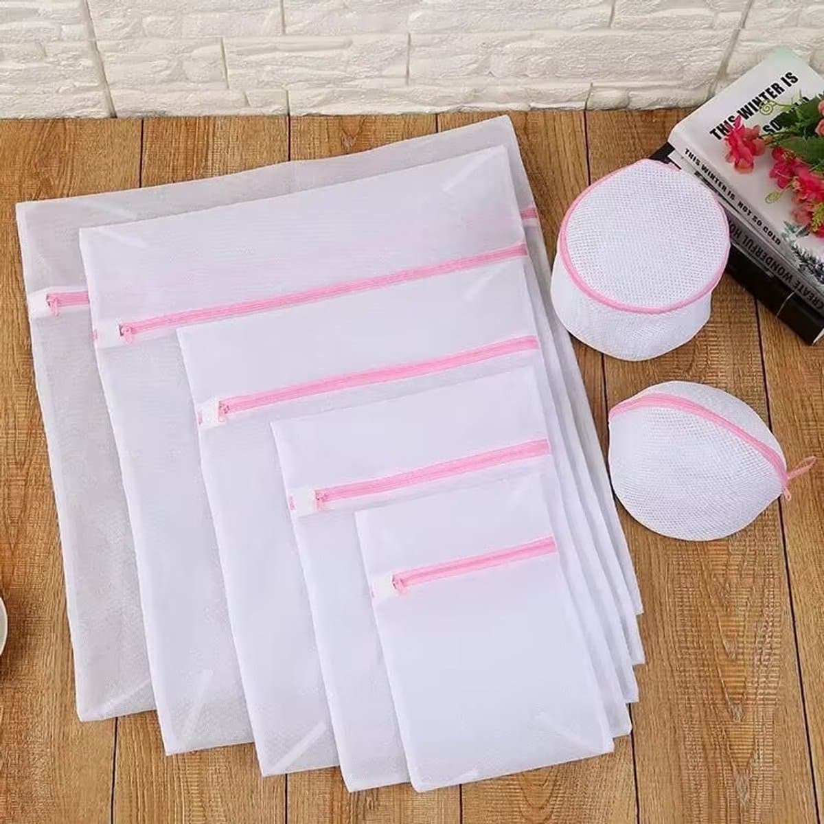 Go Go Gadget - Mesh waszakken - 1 set bevat 7 stuks - Verschillende maten - Herbruikbaar - Wit/ Roze — afbeelding 1