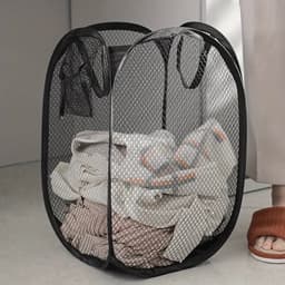 Opvouwbare wasmand zwart - pop up wasmand - wasmand voor op reis - wasmand met hengsels - was sorteren met extra opbergvak - waszak opvouwbaar voor onderweg - vakantie wasmand met handvatten — thumbnail 1