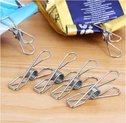 Wasknijpers Chip Clips Verpakking van 100, Duurzame Sterke Grip Metalen Wasknijpers Clips voor Waslijn, Snackzakken, Washandjes, Foto's, Papier in Huis, Keuken, Kantoor (100 Stuks) — thumbnail 4