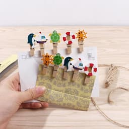 SMOAKEZ- Houten Knijpers 10 Stuks - Mini Wasknijpers - Fotoklemmen - Paperclips - Berichtklemmen - Decoratieklemmen — thumbnail 2