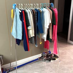 Uitschuifbaar reiskledingrek voor thuis en onderweg - Opvouwbare droogrek voor kleding - Ideaal voor kleding, wasgoed en reizen - Draagbaar en compact model. — thumbnail 3