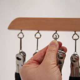 Wasknijpers - 10stuks - Anti slip - Washaken Clip - RVS - Drooghaak voor kleding - Foto knijpers - Reisdraagkleding - Kleerhangers voor sokken - Veelzijdig - 5.5×2.5cm - Zilver — thumbnail 4